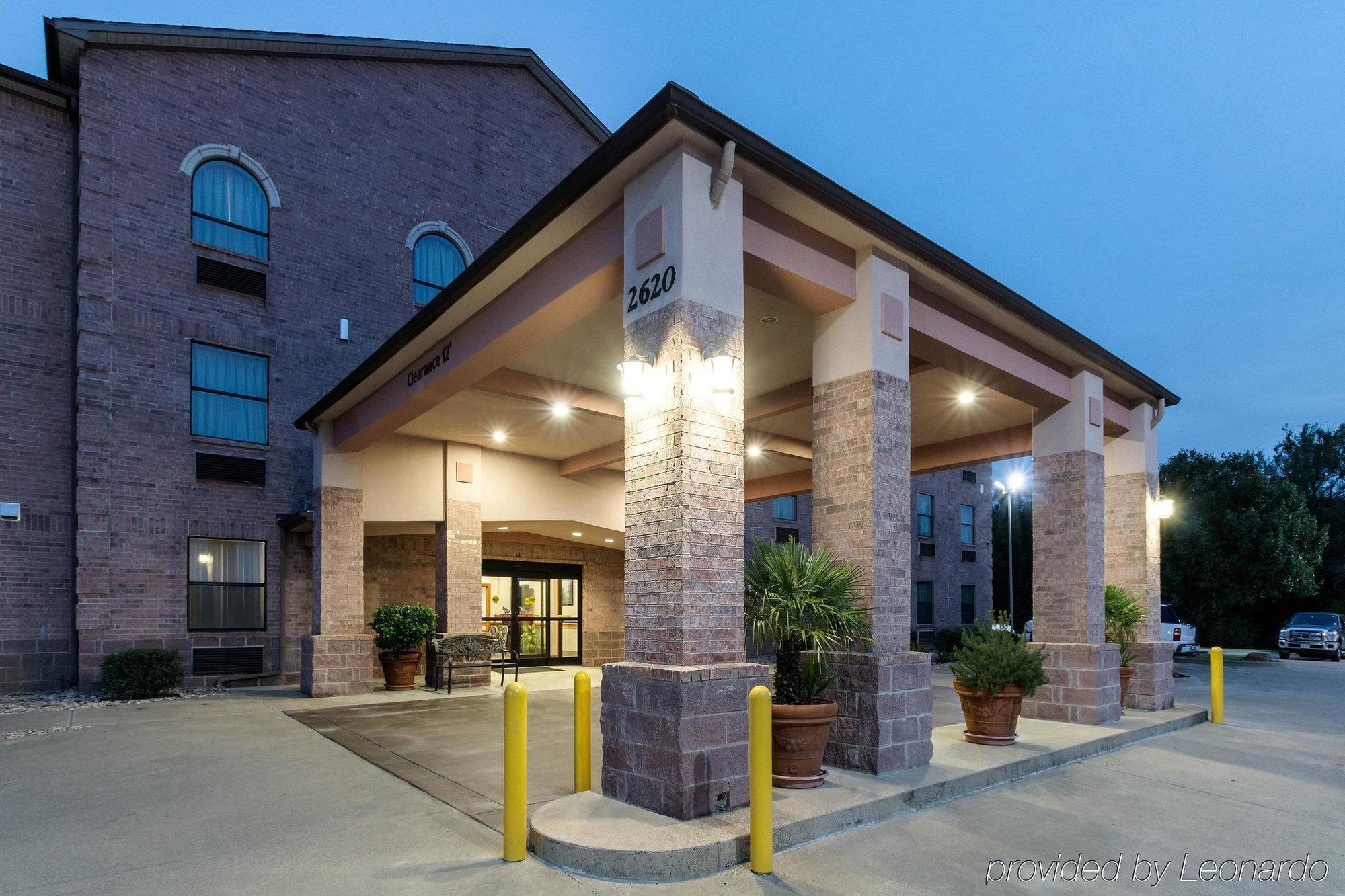 Quality Inn Buffalo Bagian luar foto